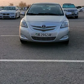 Toyota Yaris 2009