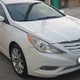 Hyundai Sonata 2012