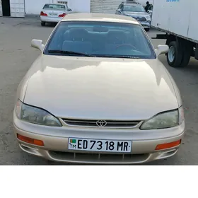 Toyota Camry 1993