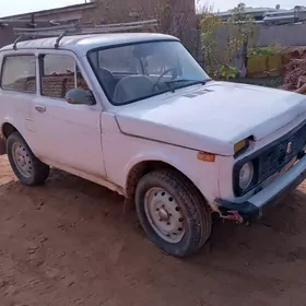 Lada Niva 1980