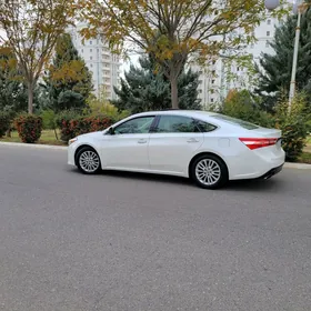 Toyota Avalon 2013