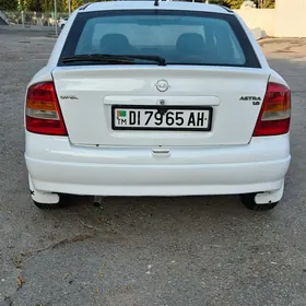 Opel Astra 1999