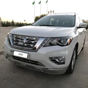 Nissan Pathfinder 2020