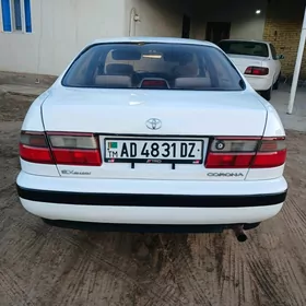 Toyota Corona 1995