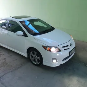 Toyota Corolla 2012