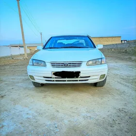 Toyota Camry 1997