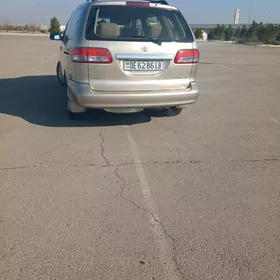 Toyota Sienna 2002