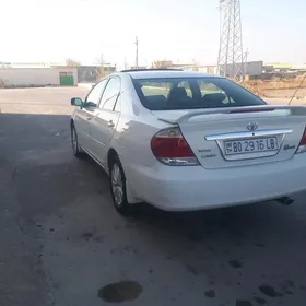 Toyota Camry 2005