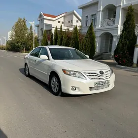 Toyota Camry 2010