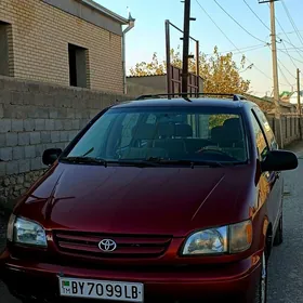 Toyota Sienna 1998