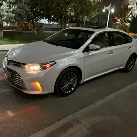 Toyota Avalon 2018