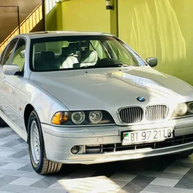 BMW E39 2001