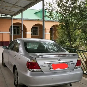 Toyota Camry 2005