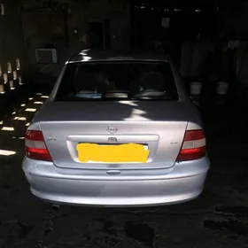 Opel Vectra 1998