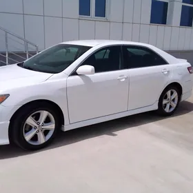 Toyota Camry 2011