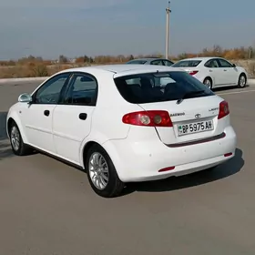 Daewoo Lacetti 2005