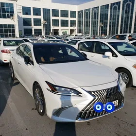 Lexus ES 350 2020