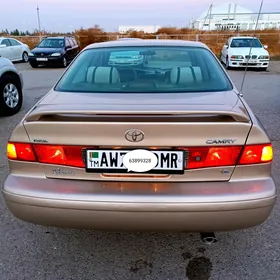 Toyota Camry 2000