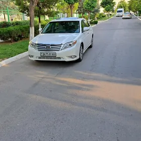 Toyota Avalon 2011