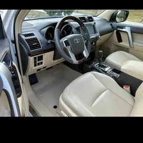 Toyota Land Cruiser Prado 2016