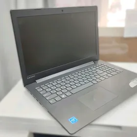 Lenovo noutbuk.