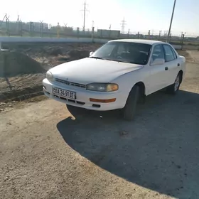 Toyota Camry 1992