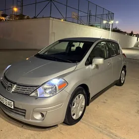 Nissan Versa 2009