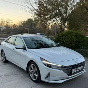 Hyundai Elantra 2021