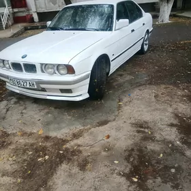 BMW 525 1989