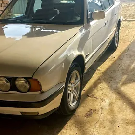 BMW 525 1992