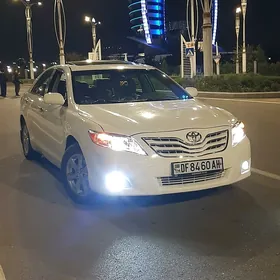 Toyota Camry 2011