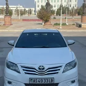 Toyota Camry 2010