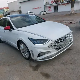 Hyundai Sonata 2021