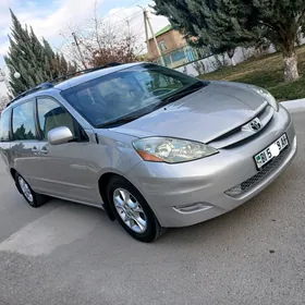 Toyota Sienna 2006