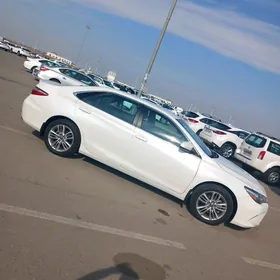 Toyota Camry 2017