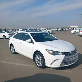 Toyota Camry 2015