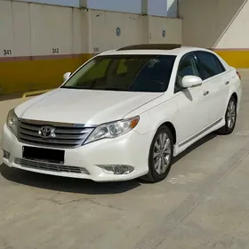 Toyota Avalon 2011