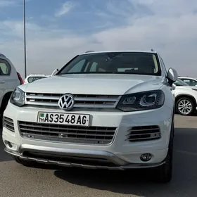 Volkswagen Touareg 2013