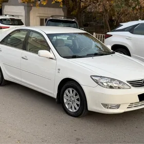 Toyota Camry 2003