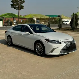 Lexus ES 350 2021