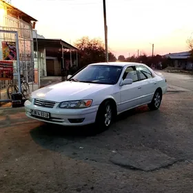 Toyota Camry 1998