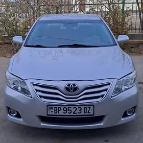 Toyota Camry 2010