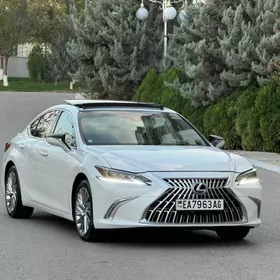 Lexus ES 350 2021