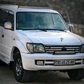 Toyota Land Cruiser Prado 2001