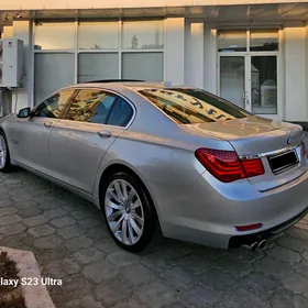 BMW 7 Series 2011