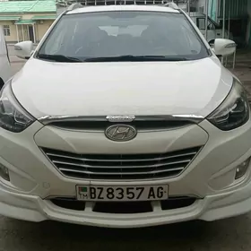 Hyundai Tucson 2011