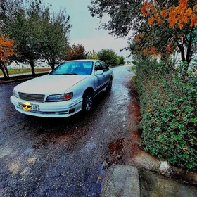 Nissan Cefiro 1995