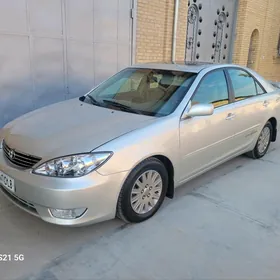 Toyota Camry 2005