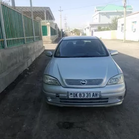 Opel Astra 2000