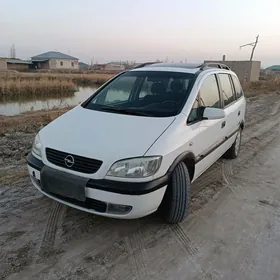 Opel Zafira 1999